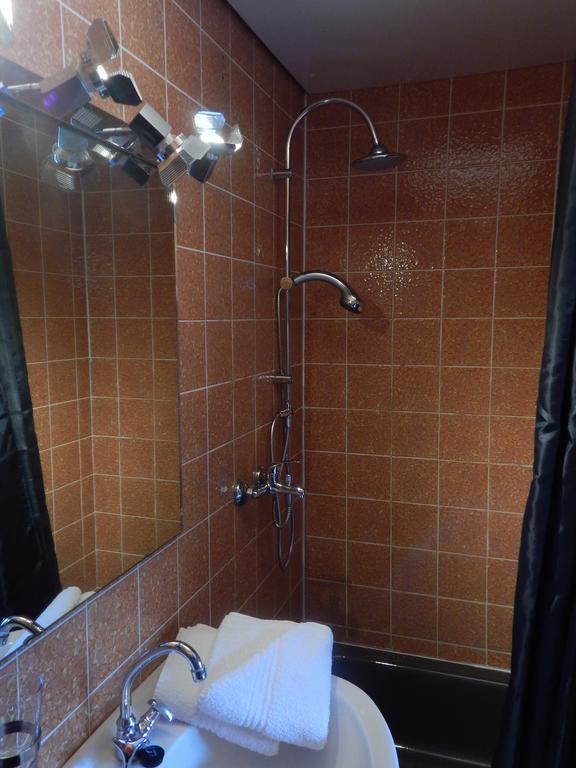 Hotel Le Martin Pecheur Fauvillers Camera foto